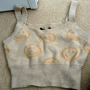 Adorable forever 21 shirt!! Only worn once!